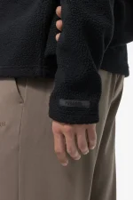 Grand Fleece Collar Longsleeve Black-2