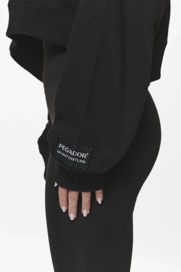 Troms Oversized Cropped Hoodie Black-2