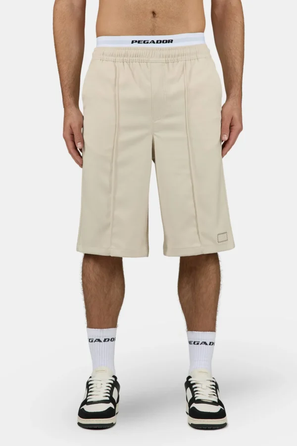 cason-overknee-shorts-light-beige-1