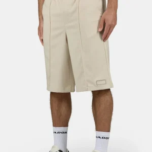 cason-overknee-shorts-light-beige