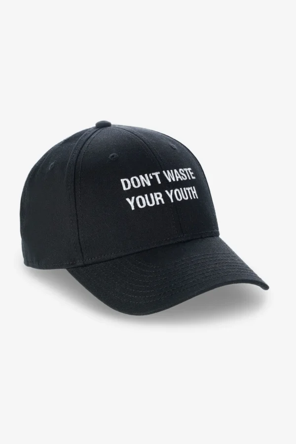 pegador-admore-black-cap