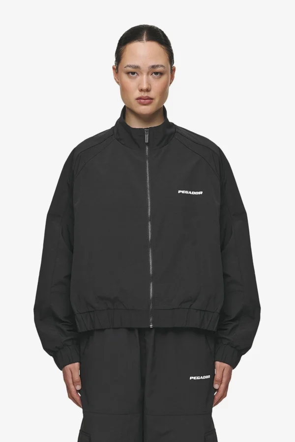 pegador-jella-black-track-jacket