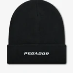 pegador-logo-black-white-beanie