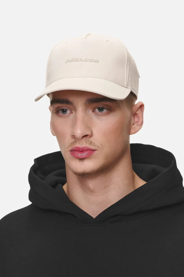 pegador-logo-desert-sand-cap-4