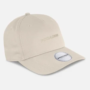 pegador-logo-desert-sand-cap