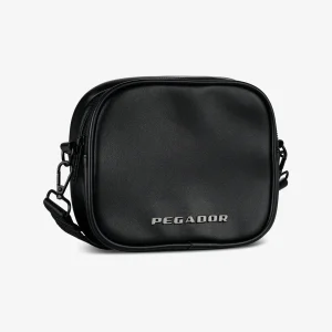 pegador-metal-logo-faux-black-leather-shoulder-strap-bag