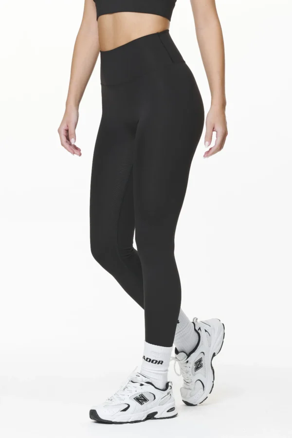 pegador-oslo-black-leggings-1