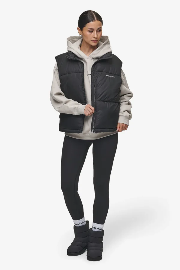pegador-priory-puffer-black-vest-1