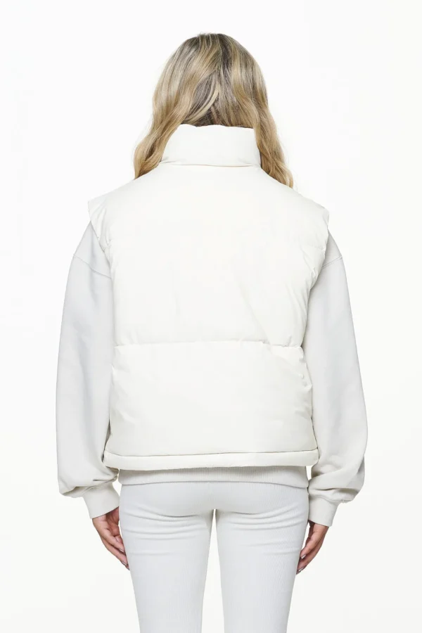 pegador-priory-puffer-bone-white-vest-4