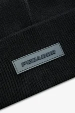 pegador-ranyo-logo-rubber-black-black-beanie-1