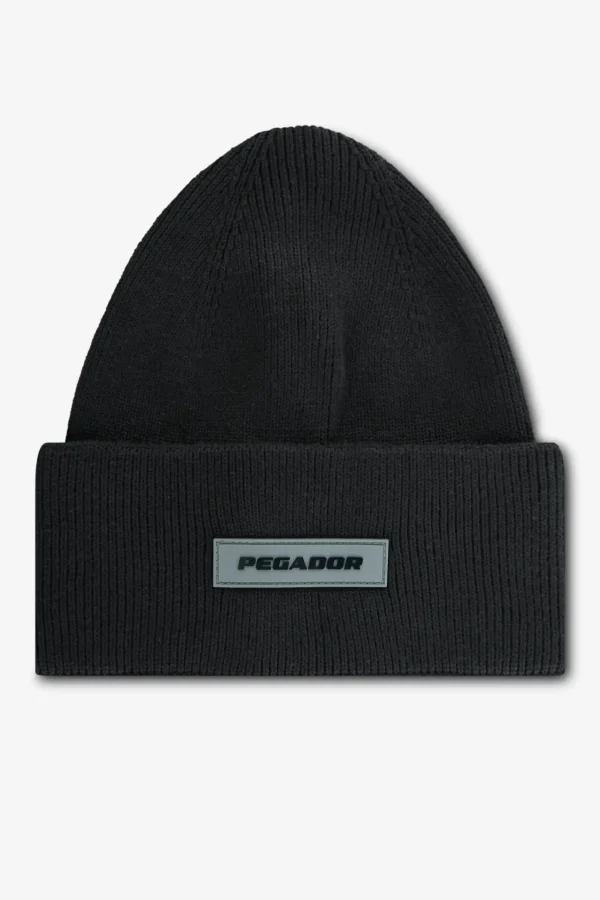 pegador-ranyo-logo-rubber-black-black-beanie