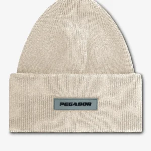 pegador-ranyo-logo-rubber-light-beige-beanie