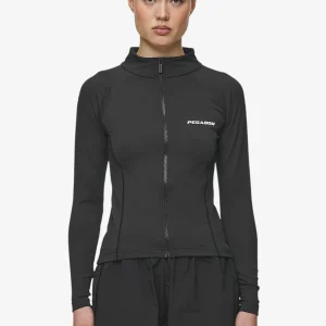pegador-tale-zip-black-longsleeve