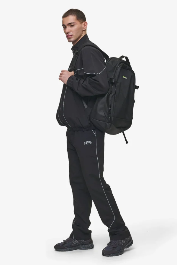 pegador-tyon-black-backpack-1
