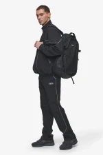 pegador-tyon-black-backpack-1