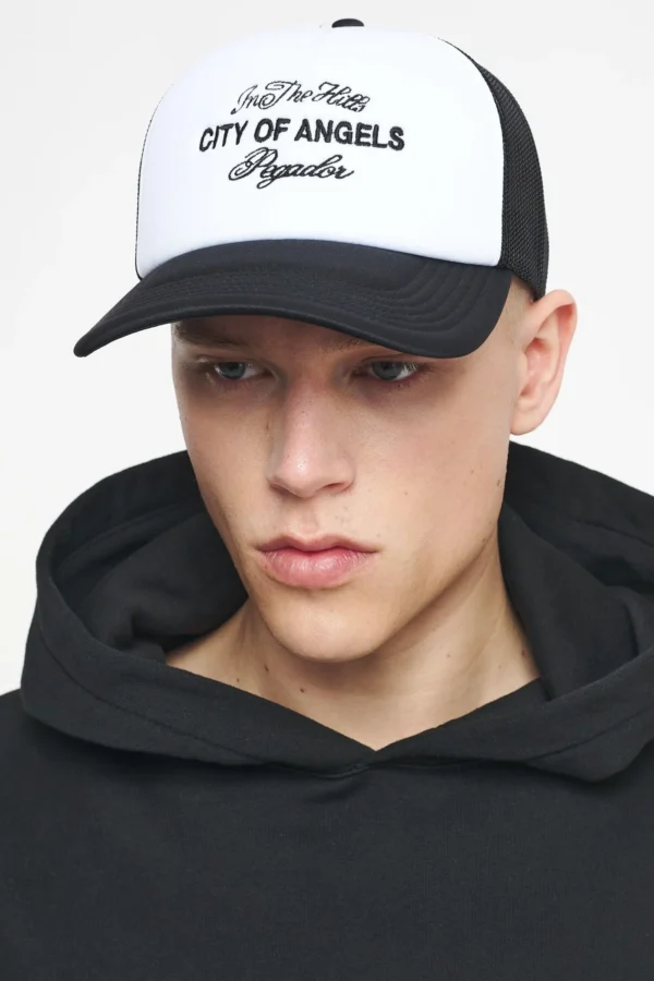 pegador-wallace-white-black-trucker-cap