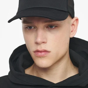 pegador-west-black-trucker-cap